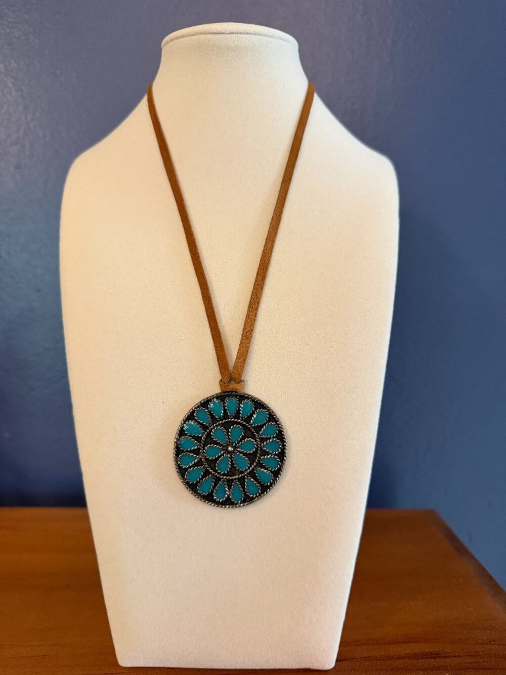 Vintage 90s Southwestern Style Aqua Statement Necklace